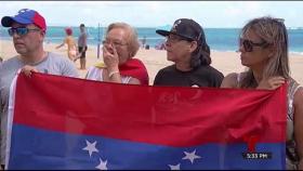 Venezolanos atentos a salud de Chávez