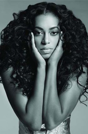 Sensual, feroz, talentosa, Solange es una mujer tremendamente atractiva.