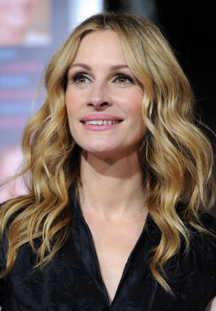La mujer bonita con la mejor sonrisa, Julia Roberts, nació el 28 de octubre de 1967.