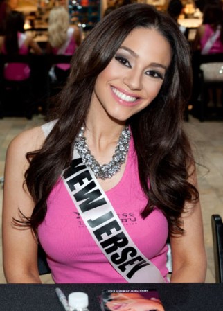 Miss New Mexico USA 2013, Kathleen Danzer; and Miss New Jersey USA 2013, Libell Duran; pose for photos at the Fashion Show Mall in Las Vegas, Nevada on Saturday June 8, 2013. They will spend the next week touring, filming, rehearsing, and making new friends while preparing to compete for the coveted Miss USA Diamond Nexus Crown. Tune in to the crowning moment LIVE on NBC starting at 9:00 PM ET on June 16th, 2013 from PH Live.
HO/Miss Universe Organization L.P., LLLP.