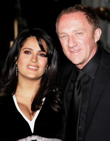 El 21 de septiembre de 2007, Salma se convirtió en madre en un hospital de Los Angeles, California, de una niña a quien bautizó con el nombre de Valentina Paloma Pinault-Hayek.