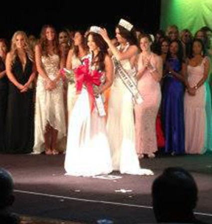 El certamen de belleza en Miss USA 2013 está que arde, y la dominicana, Libell Durán, promete ser una dura competencia.