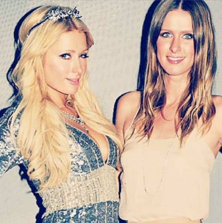 Paris Hilton y su hermana Nicky le preguntaron a sus fans, ¿ya hicieron sus resoluciones para el 2013?