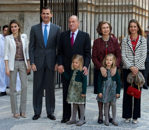 La Princesa Letizia, el Príncipe Felipe, el Rey Juan Carlos, la Infanta Sofía, la Reina Sofía, la Infanta Leonor y la Infanta Elena celebraron juntos la Pascua.