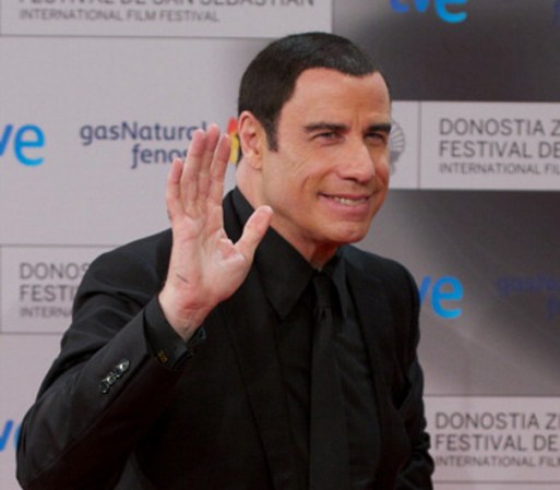 "Y que no le digan el venado, son rumores": John Travolta. En mayo dos masajistas demandaron a Travolta acusándolo de abuso sexual.