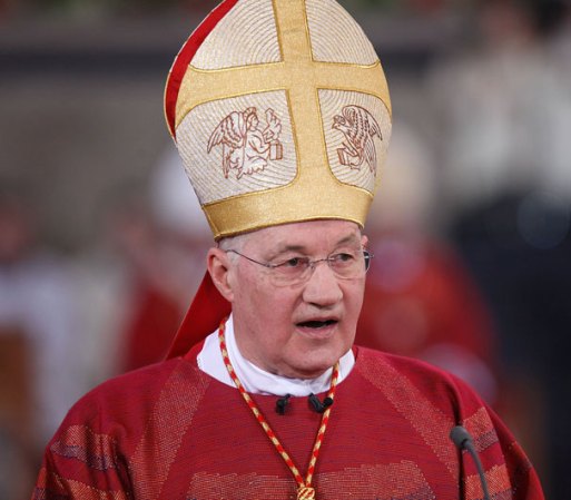 El Cardenal Marc Ouellet tiene 68 años de edad y es originario de Canada.