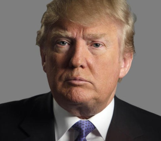 Donald Trump: “Mitt es fuerte, es inteligente. Es un honor, un verdadero honor y privilegio apoyar a Mitt Romney”.
