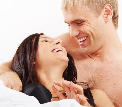 "Es divertido". No sólo se trata de placer, de amor, de orgasmos... También se trata de reírse a carcajadas, de divertirse entre tantas responsabilidades y trabajo.