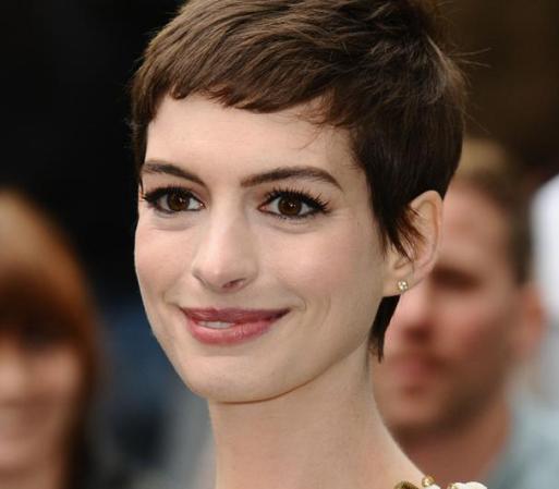 Sí, de la bellísima y talentosa Anne Hathaway.