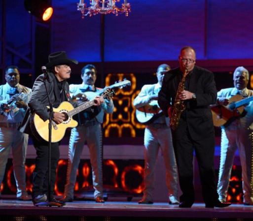 Joan Sebastian demuestra su vigencia en Las Vegas.