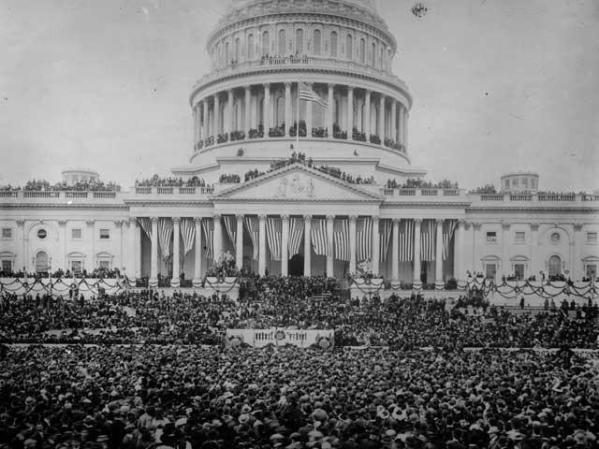 El Capitolio en el día que Woodrow Wilson ocupó la Casa Blanca, el 4 de marzo de 1913.