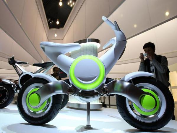 Vehículo conceptual eléctrico de de Yamaha presentado en el Tokio Motor Show.