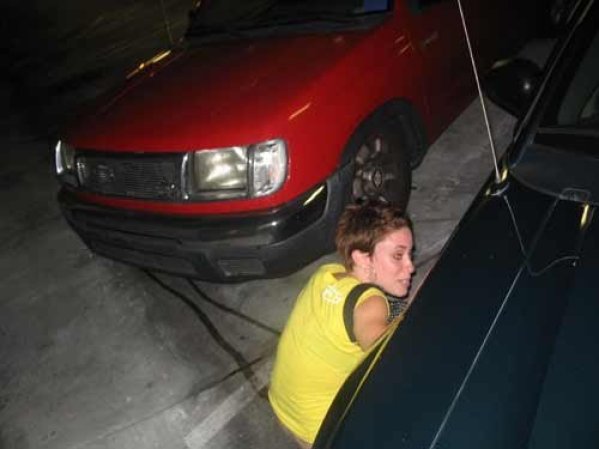 Fotos tomadas de la página que Casey Anthony mantenía en photobucket.com antes de ser juzgada y exonerada por la muerte de su hija Caley Anthony y que fueron consideradas como posible evidencia por la fiscalía.