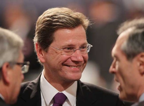 Del ministro de Exteriores alemán minister Guido Westerwelle los cables dicen que es arrogante y superficial, además de ser demasiado mal pensado acerca de Estados Unidos.