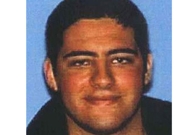 7 DE JUNIO, 2013: John Zawahri, de 23 años, mata a cinco personas antes de ser ultimado por la policía en Santa Mónica, California.