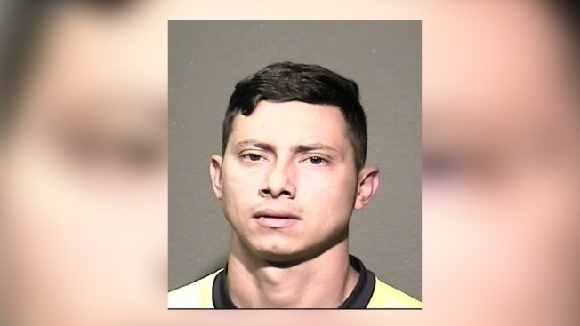 http://media.telemundohouston.com/images/652*367/contreras-homicidio.jpg