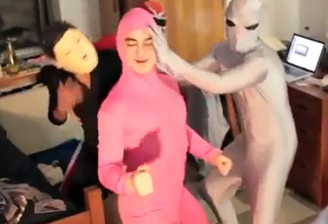 Imitaciones del baile neoyorquino “Harlem Shake” se propagan como epidemia por todas partes.