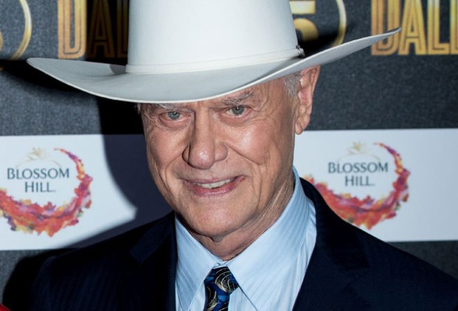 23 DE NOVIEMBRE, 2012: Muere Larry Hagman, el actor estadounidense de la serie "Dallas" y de numerosas películas, a los 81 años a causa de un cáncer de garganta.