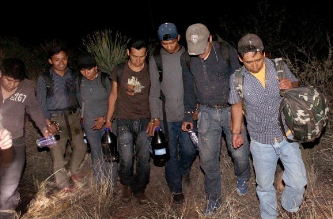 ...Aunque pueden quedarse pronto sin ellas. Los inmigrantes son víctimas de robo en su travesía.