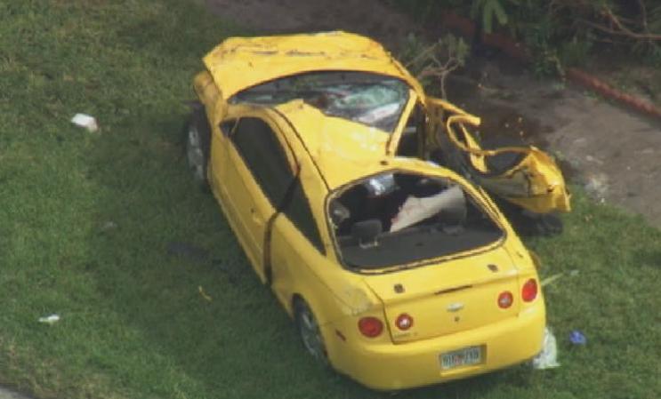 24 DE OCTUBRE, 2012: La joven Idalys Quintero ha muerto en un accidente este miércoles en Hialeah y cuatro personas más han resultado heridas.