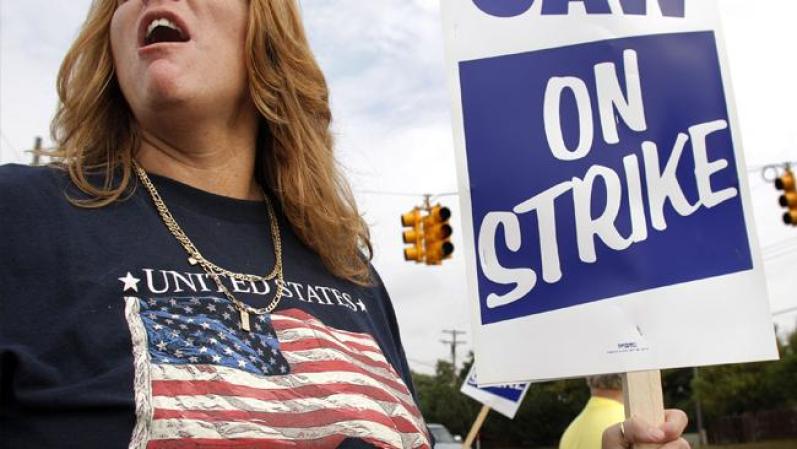 #2. Flint Michigan. Flint es la tercera ciudad con más crímenes violentos después de Detroit y Memphis. La falta de trabajo ha obligado a los residentes a irse a otras ciudades.