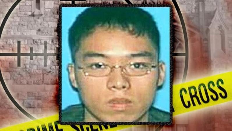 16 DE ABRIL, 2007: Seung-Hui Cho, de 23 años, mata a 32 personas y se suicida en el campus de la universidad Virginia Tech en Blacksburg, Virginia.<br /><br />Fuente: AP