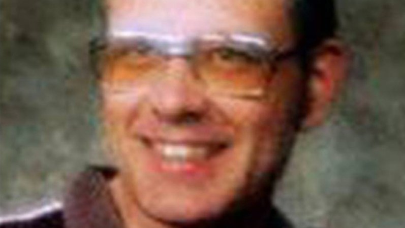 18 DE JULIO, 1984: James Oliver Huberty, un guardia de seguridad desempleado, mata a 21 personas en un restaurante McDonald en la fronteriza ciudad de San Ysidro, California. Un francotirador de la policía mata a Huberty.<br /><br />Fuente: AP