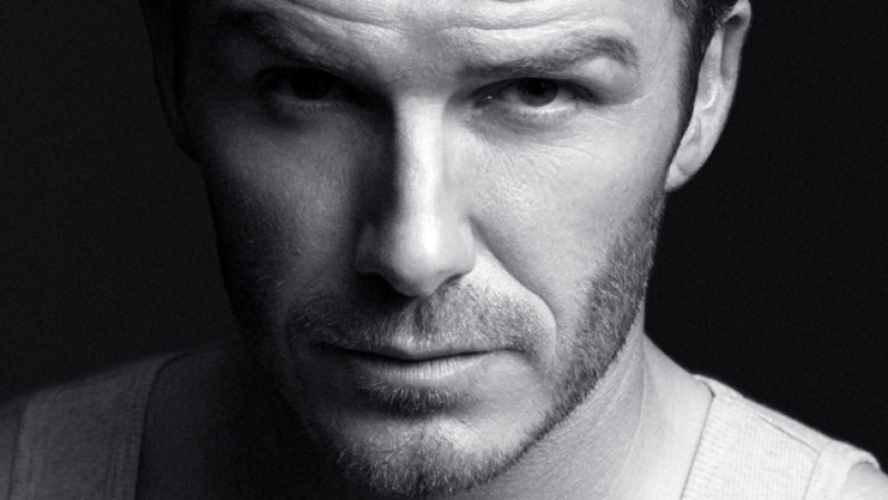 David Beckham ha probado que no es solo una "cara bonita" o un futbolista de tantos. Su talento y personalidad dan la base para respaldar su éxito.<br /><br /><br />¡Haz clic aquí para ver mas moda y piel de David Beckham!