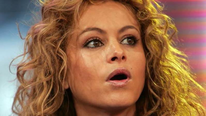 Paulina Rubio: La cantante fue arrestada en junio de 2011 por la policía de Miami por comportarse de manera grosera con los oficiales tras un accidente automovilístico.