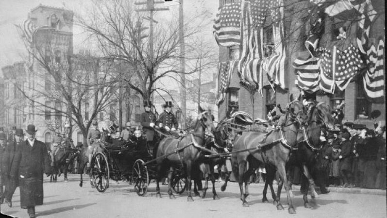 Theodore Roosevelt (1901-09) el día de su asunción.