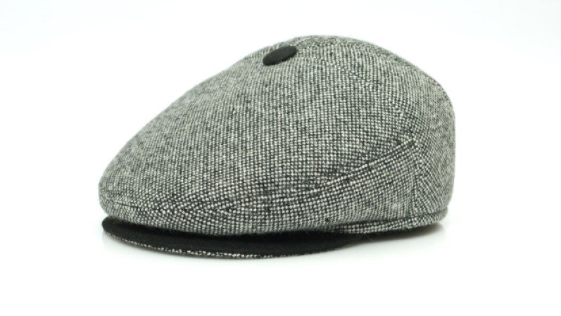 Gorra retro. Una gorra para los días de mucho sol o de lluvia. Ul complemento especial que marca la diferencia.
