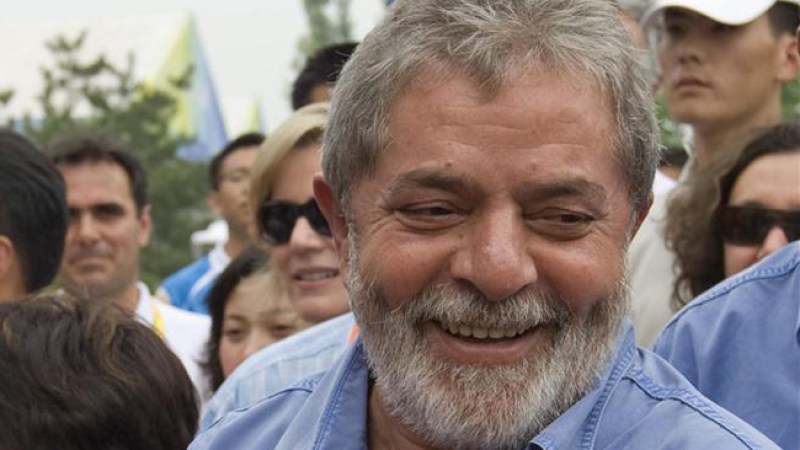 Lula se queda sin bailar