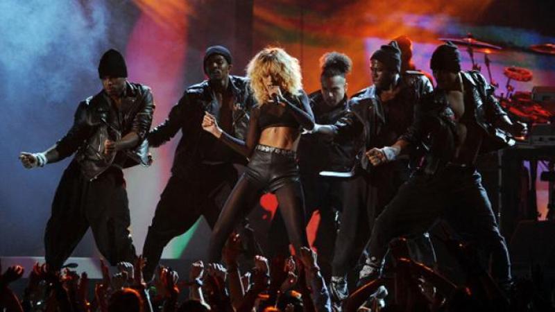 LOS ANGELES, CA - FEBRUARY 12: Singer Rihanna performs onstage at the 54th Annual GRAMMY Awards held at Staples Center on February 12, 2012 in Los Angeles, California. (Photo by Kevin Winter/Getty Images)