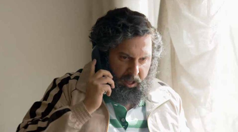 Escobar le dice que se mantenga firme.