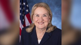 La congresista demócrata por Texas Sylvia garcía oficializó su apoyo a Joe Biden a la Presidencia de EE.UU.