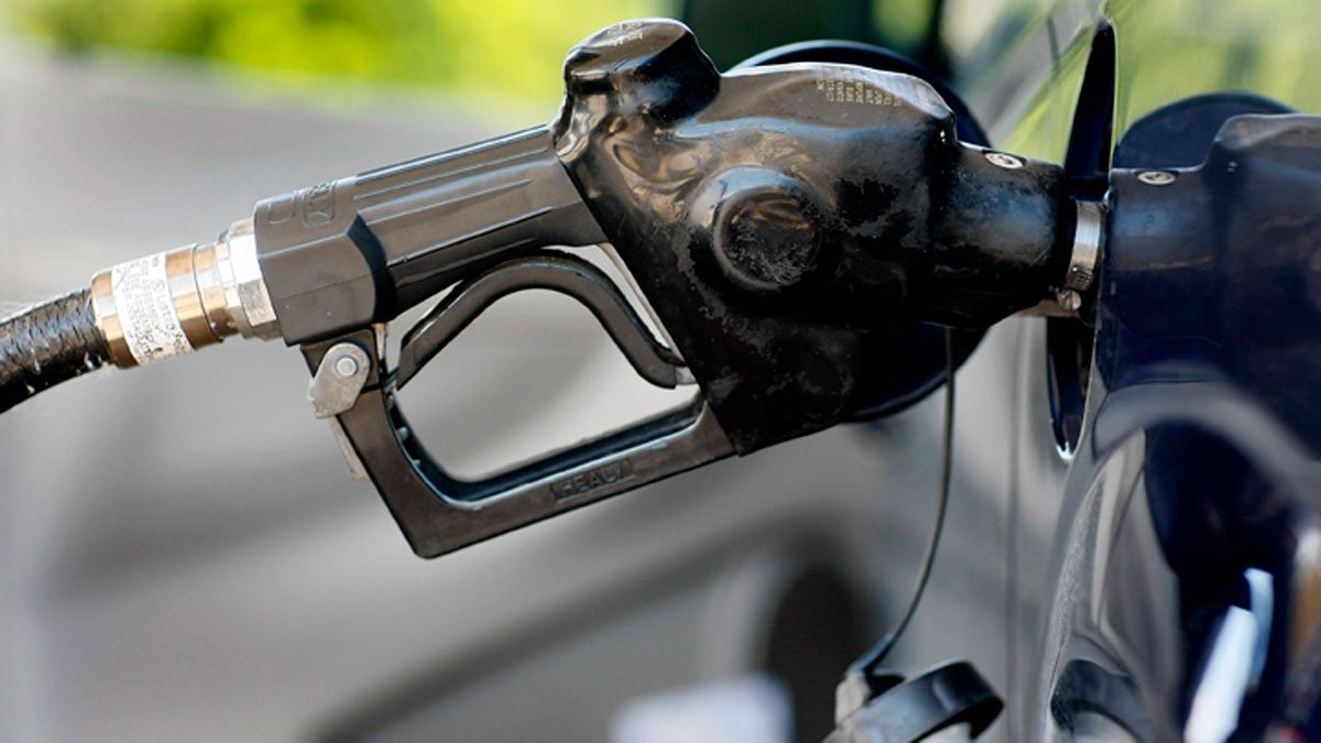 Precio de la gasolina en EEUU alcanza récord en el Día del Trabajo