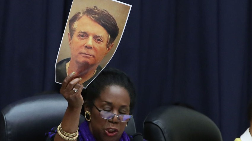 775188053MW033_Former_FBI_C