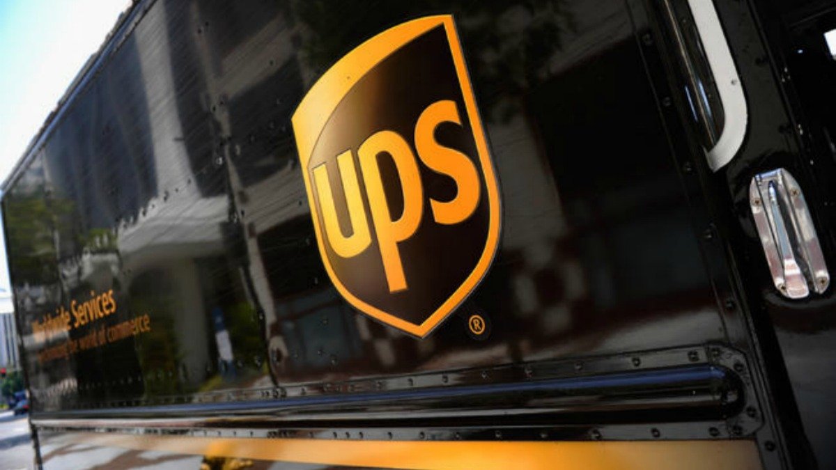 UPS contratará más de 100,000 empleados para la temporada navideña