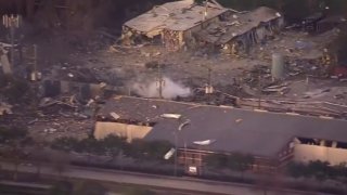 La explosión afectó a más de 400 dueños de viviendas y negocios de esa zona al noroeste de Houston.