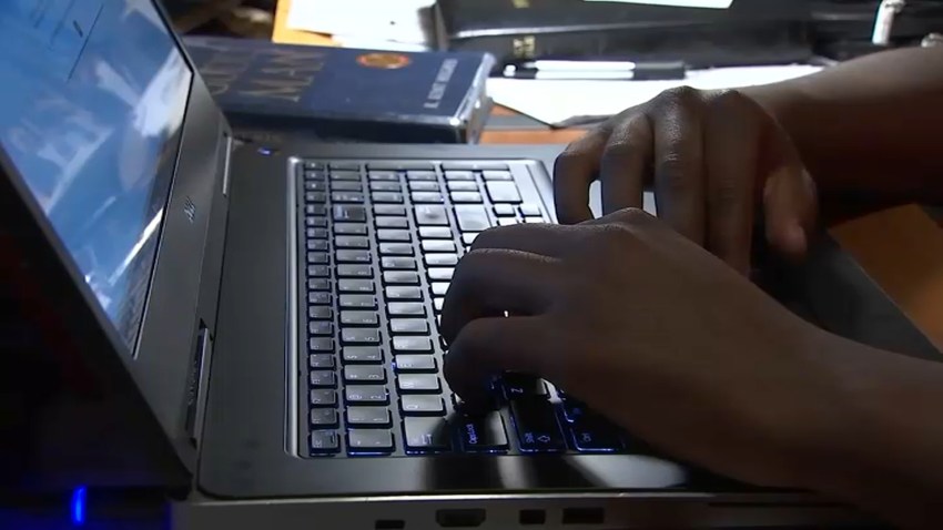 Arlington Public School students had trouble logging into classes on the first day of online schooling