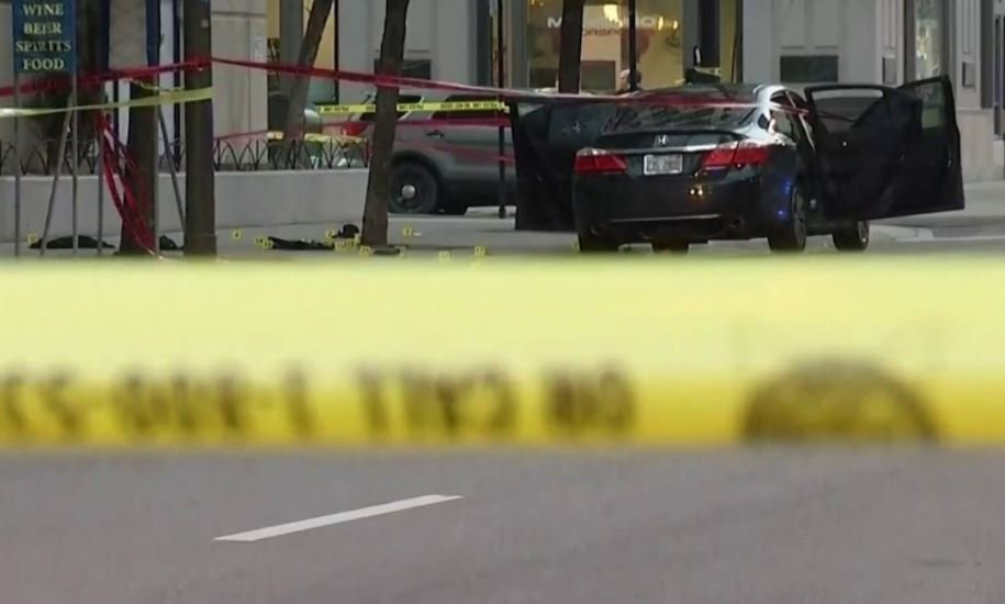Balacera deja un muerto y un herido en el este de Houston; buscan pistas