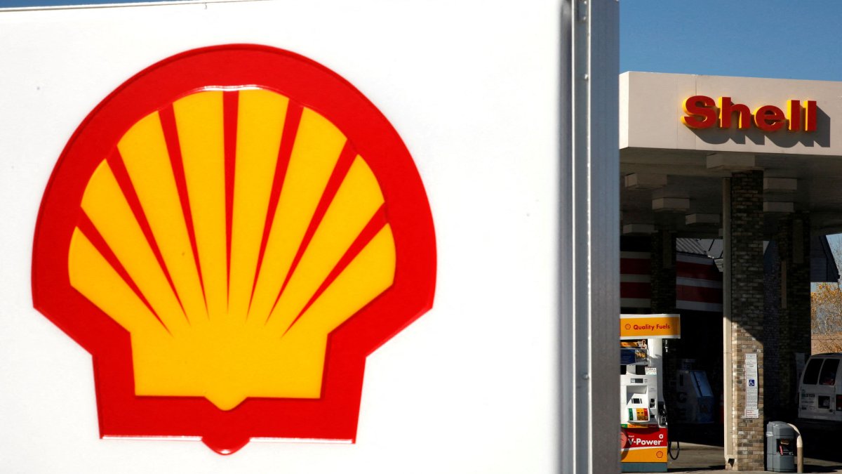 Shell decide no comprar más petróleo ni gas de Rusia