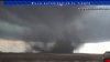 Captan en video a feroz tornado que atravesó zona poblada en Iowa
