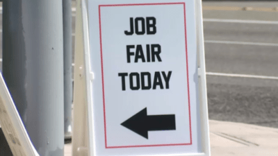 Feria de contratación en el Distrito Escolar de La Porte