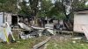 Casa móvil en llamas deja 1 muerto y 2 heridos en el condado Harris