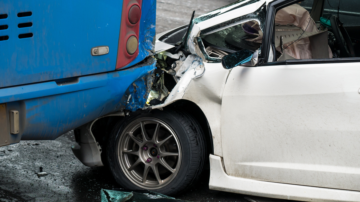 Más de 850 accidentes de autos