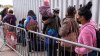 Cómo el ajuste de presupuesto afecta las restricciones al asilo en EEUU