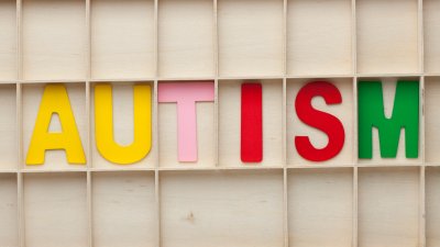 Cosas que debes saber sobre un niño con autismo