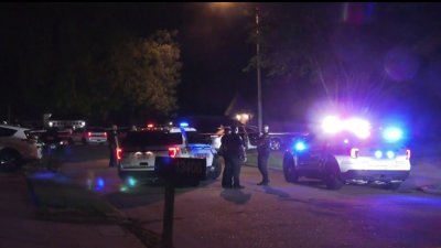 Investigan muerte de un hombre dentro de su auto en el noreste del condado Harris