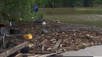 Qué hacer con los escombros tras las inundaciones en su comunidad